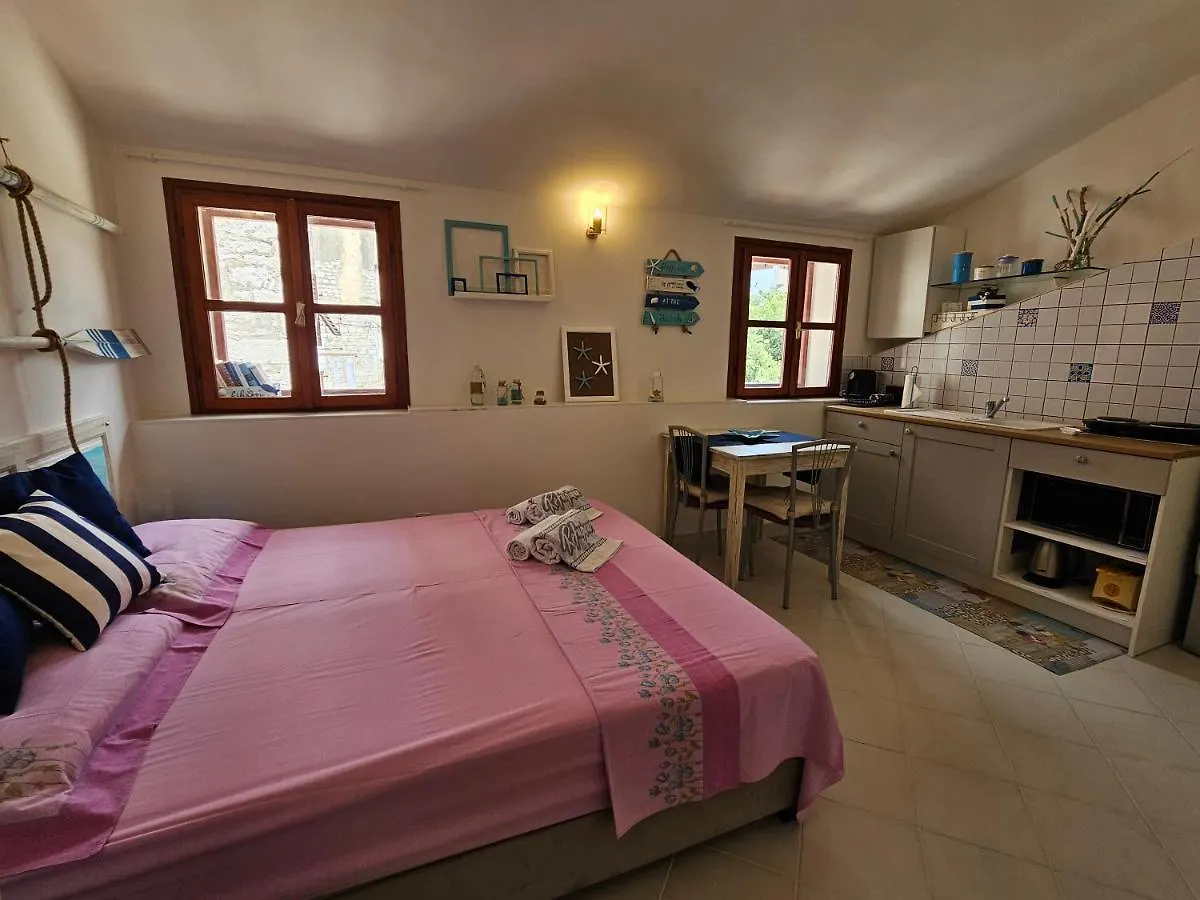 Studio Mare Fuori With Terrace Rovinj 0*,