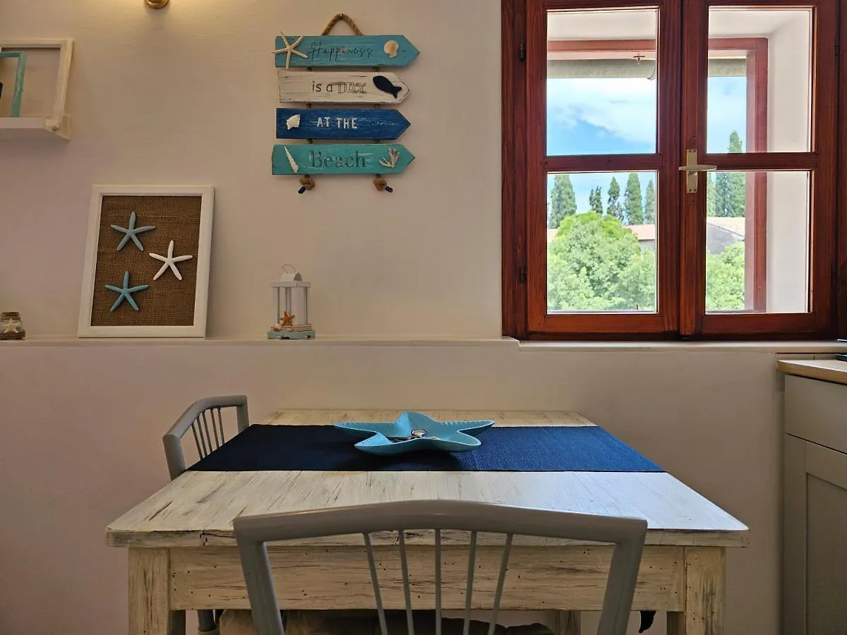 Studio Mare Fuori With Terrace Rovinj