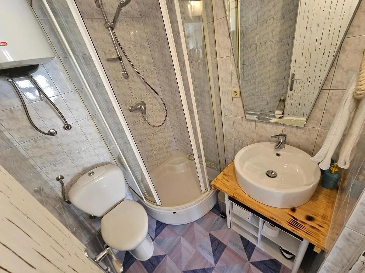 Apartment Studio Mare Fuori With Terrace Rovinj