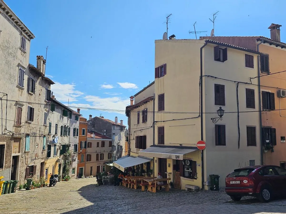 Studio Mare Fuori With Terrace Rovigno 0*,